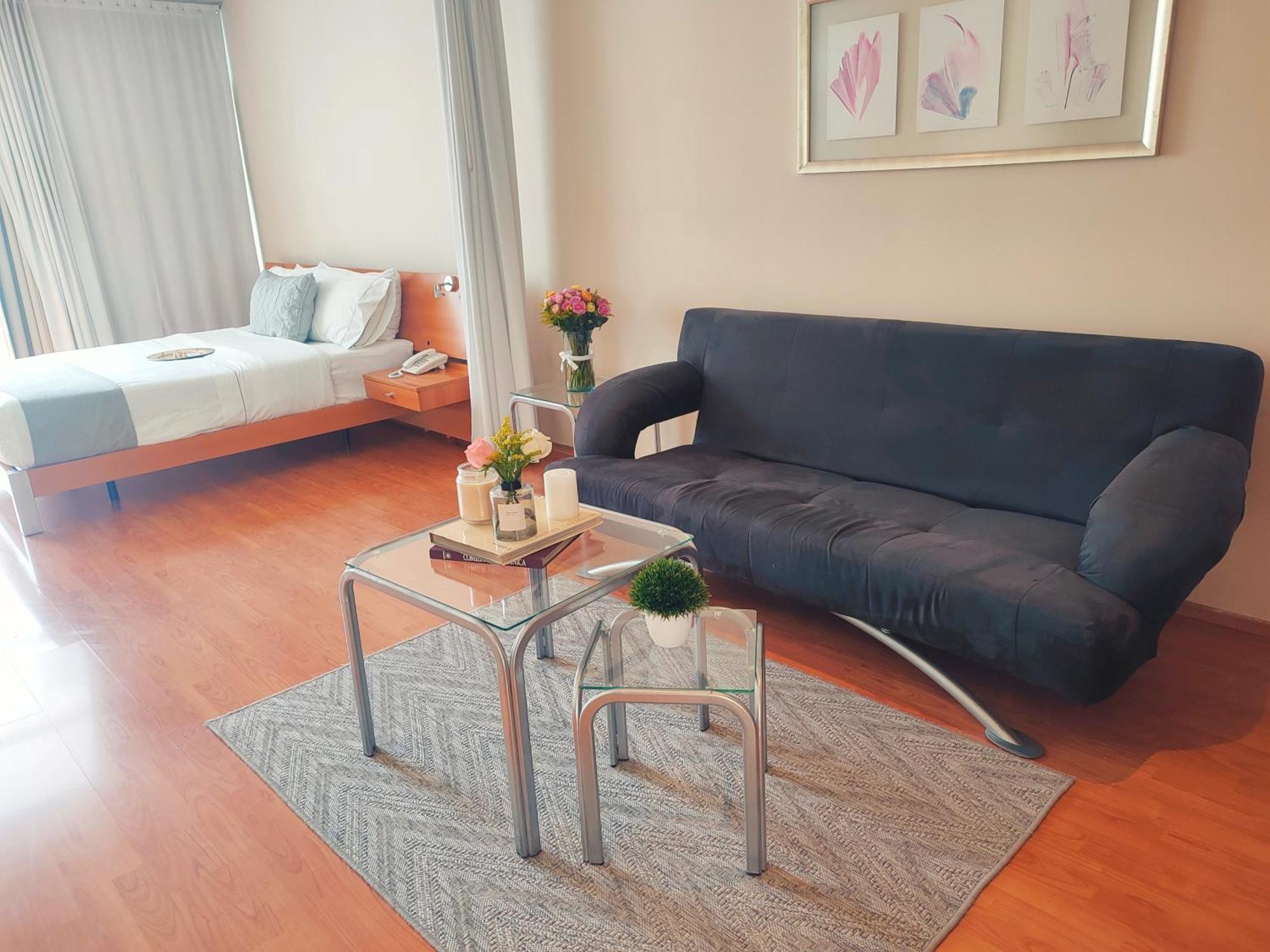 Lombardo Suites Мехико Экстерьер фото