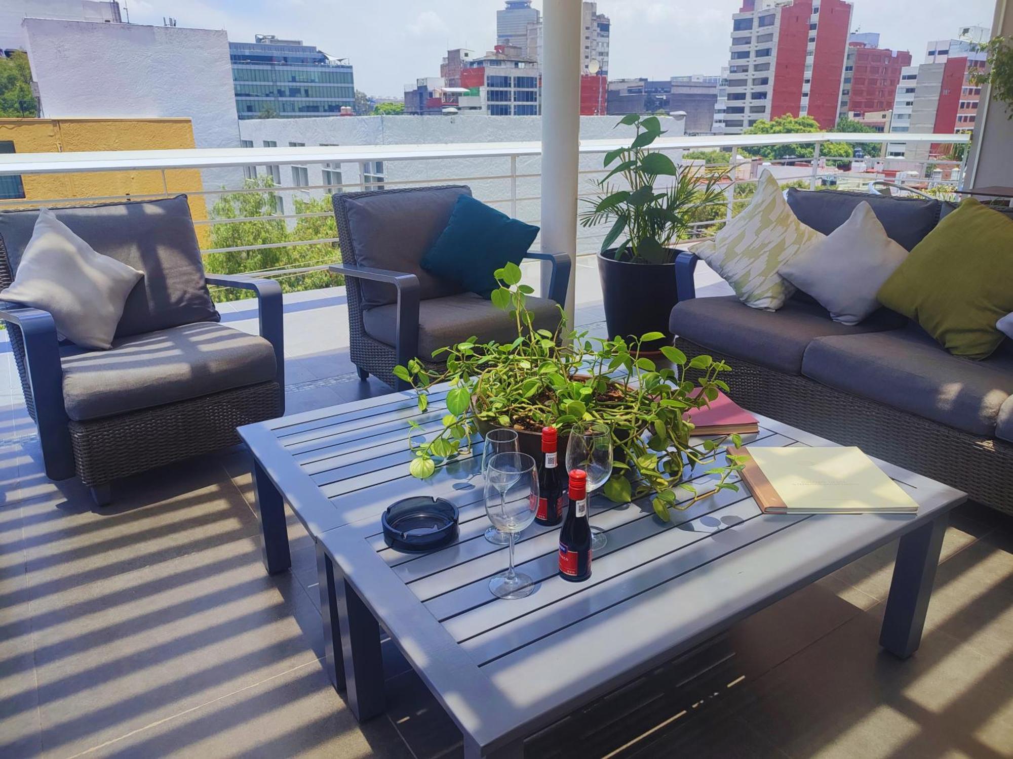 Lombardo Suites Мехико Экстерьер фото