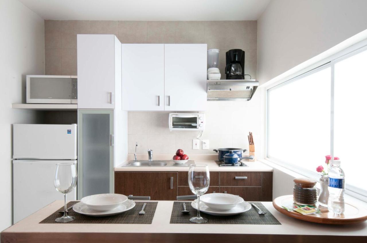 Lombardo Suites Мехико Экстерьер фото